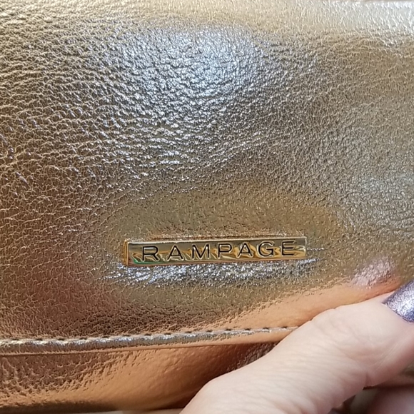 ⭐ RAMPAGE ROSE GOLD WALLET - Picture 3 of 9